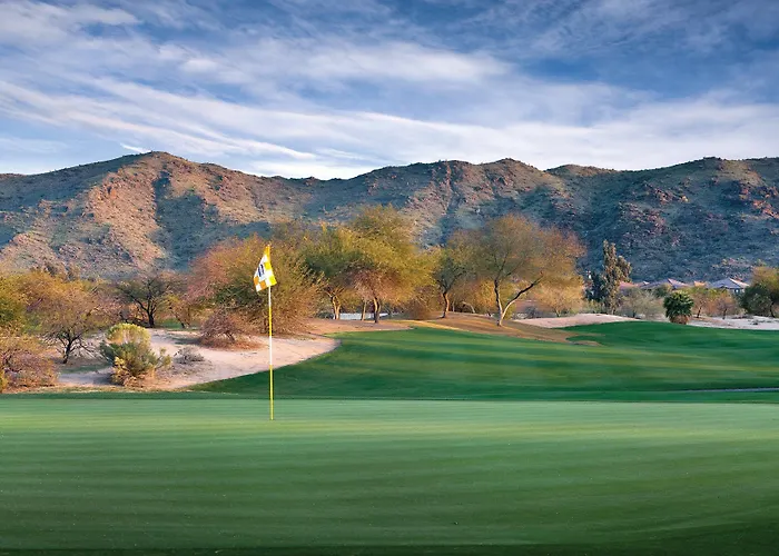 The Legacy Golf 4*