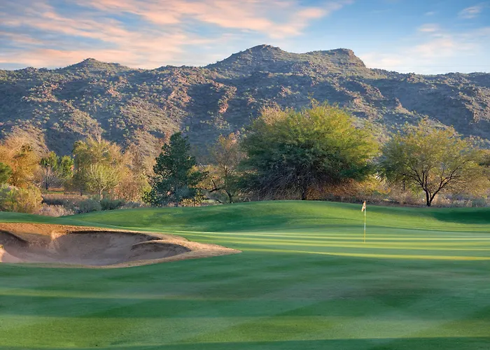 The Legacy Golf 4*
